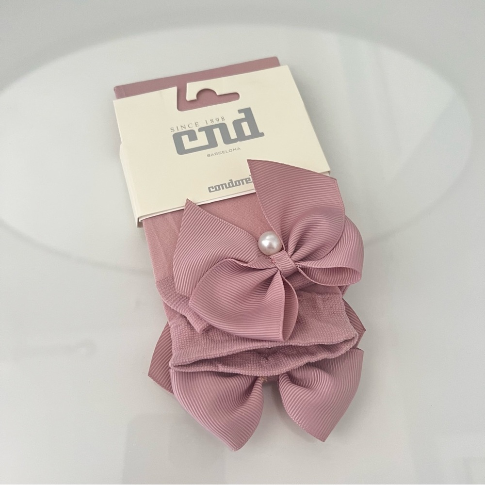 🆕Condor Souquet with bow and pearl Size 10/12